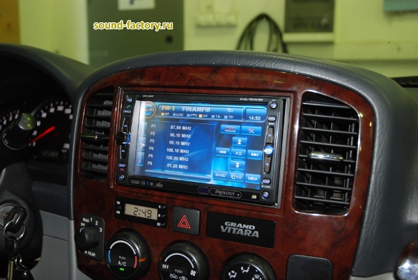 Уставновка: Автомагнитола в Suzuki Grand Vitara Установка: Автомагнитола в Suzuki Grand Vitara